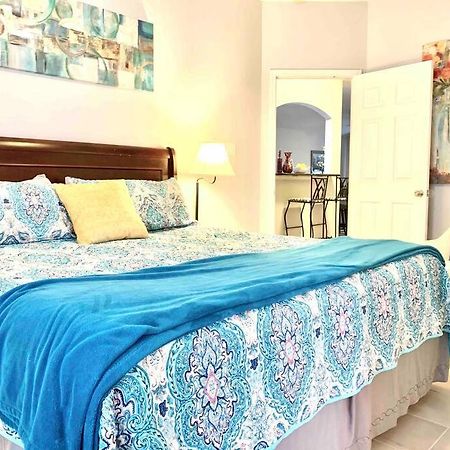 Modern Updates - Great Location - King Bed- Bmt San Antonio Exteriör bild
